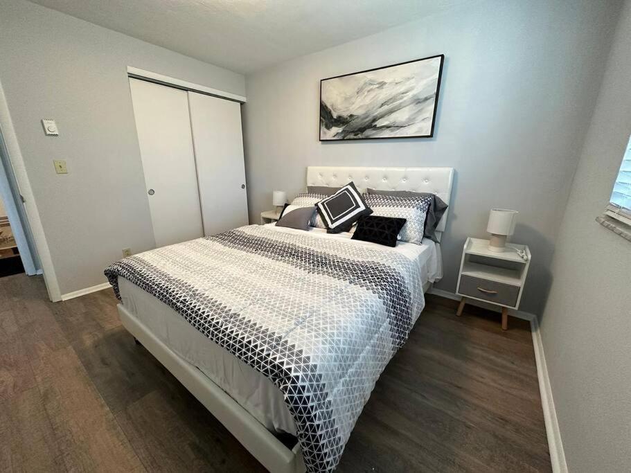 Апартаменты Cozy Apt Near Downtown Дейтон Экстерьер фото